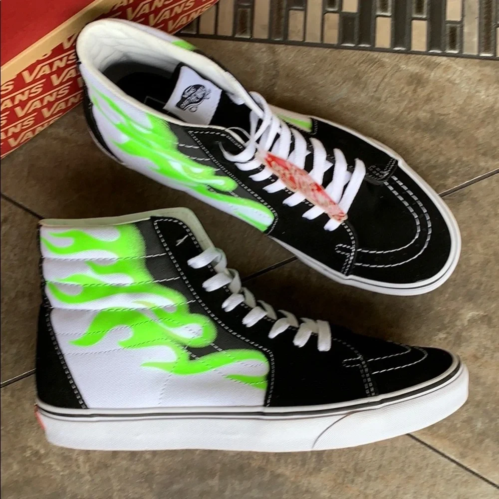 •VANS SK-8 HI FLAME black/true white Mens